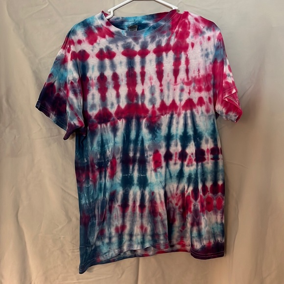 Gildan Custom Tie Dye - Picture 1 of 2